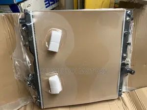 Toyota Land Cruiser Prado 2014 2015 2016 2017-19 Radiator (Water Tank)