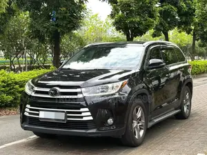 Toyota Highlander 2018 Black