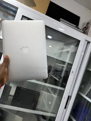 Laptop Apple MacBook 2015 8GB Intel Core i5 SSD 128GB