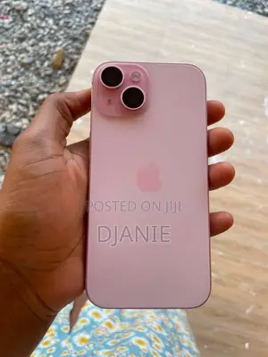 Apple iPhone 15 128 GB Pink