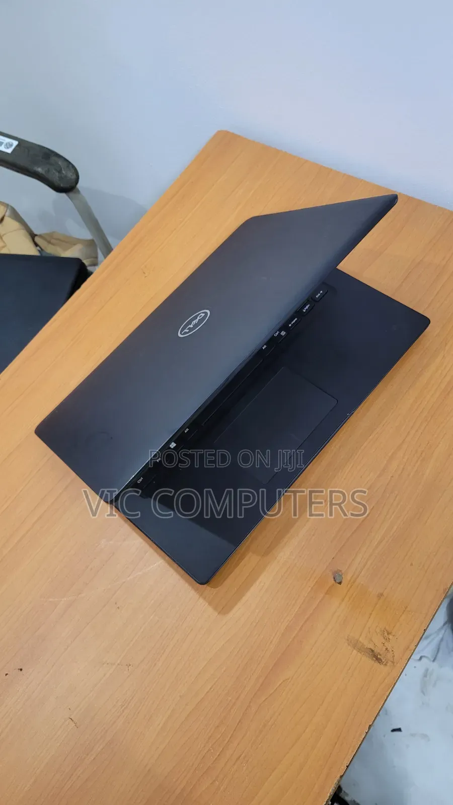 Laptop Dell Latitude 3400 8GB Intel Core i5 HDD+SSD 500GB