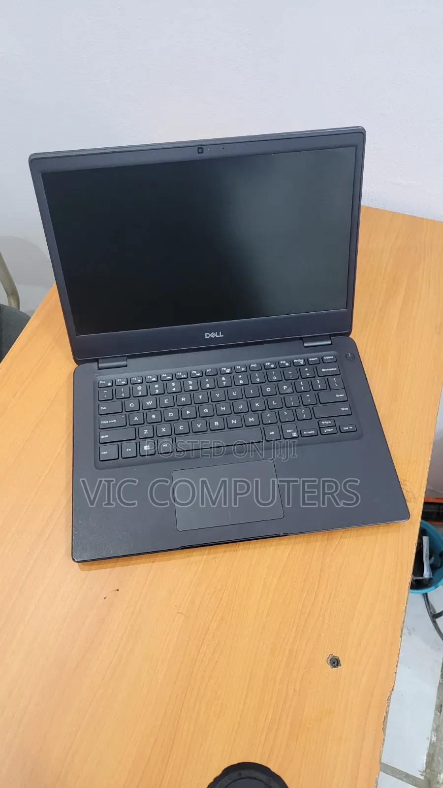 Laptop Dell Latitude 3400 8GB Intel Core i5 HDD+SSD 500GB