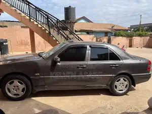 Mercedes-Benz C180 2000 Gray