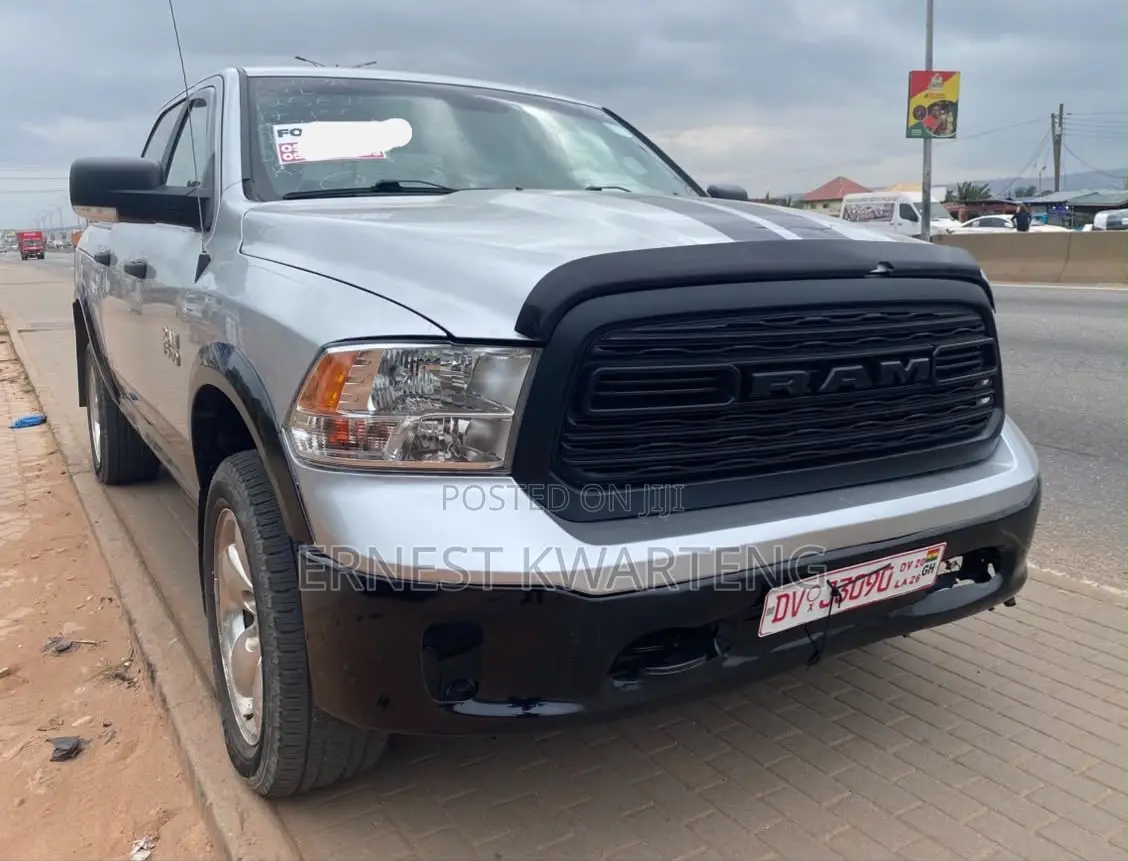Dodge RAM 1500 3.6 Petrol AWD 2018 Silver