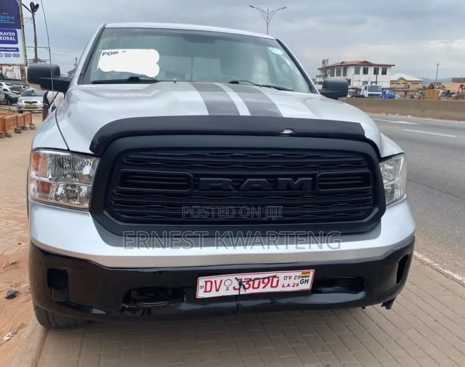 Dodge RAM 1500 3.6 Petrol AWD 2018 Silver