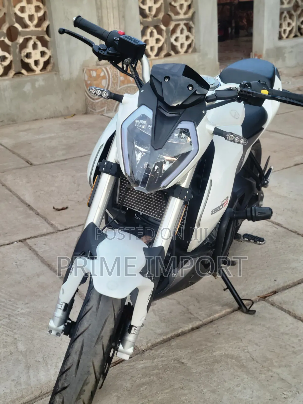Benelli 2019 White