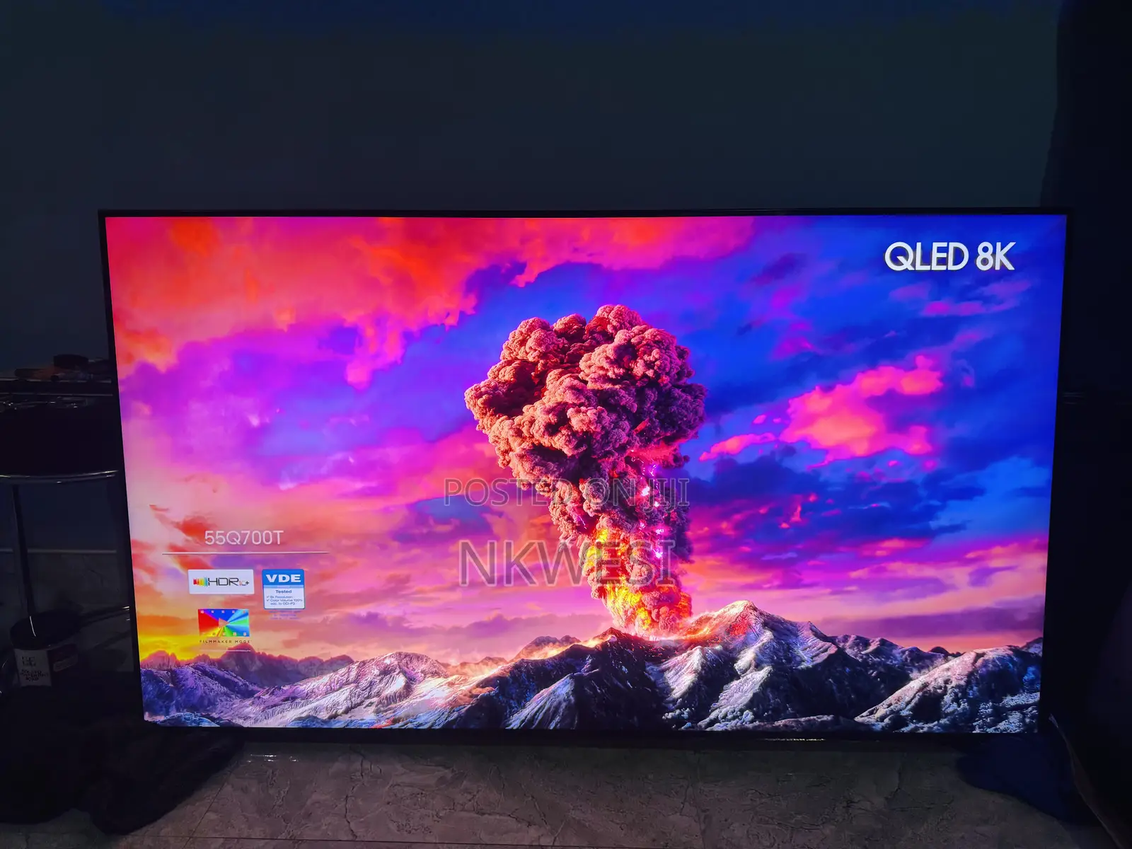 55” Samsung QLED 8K Resolution