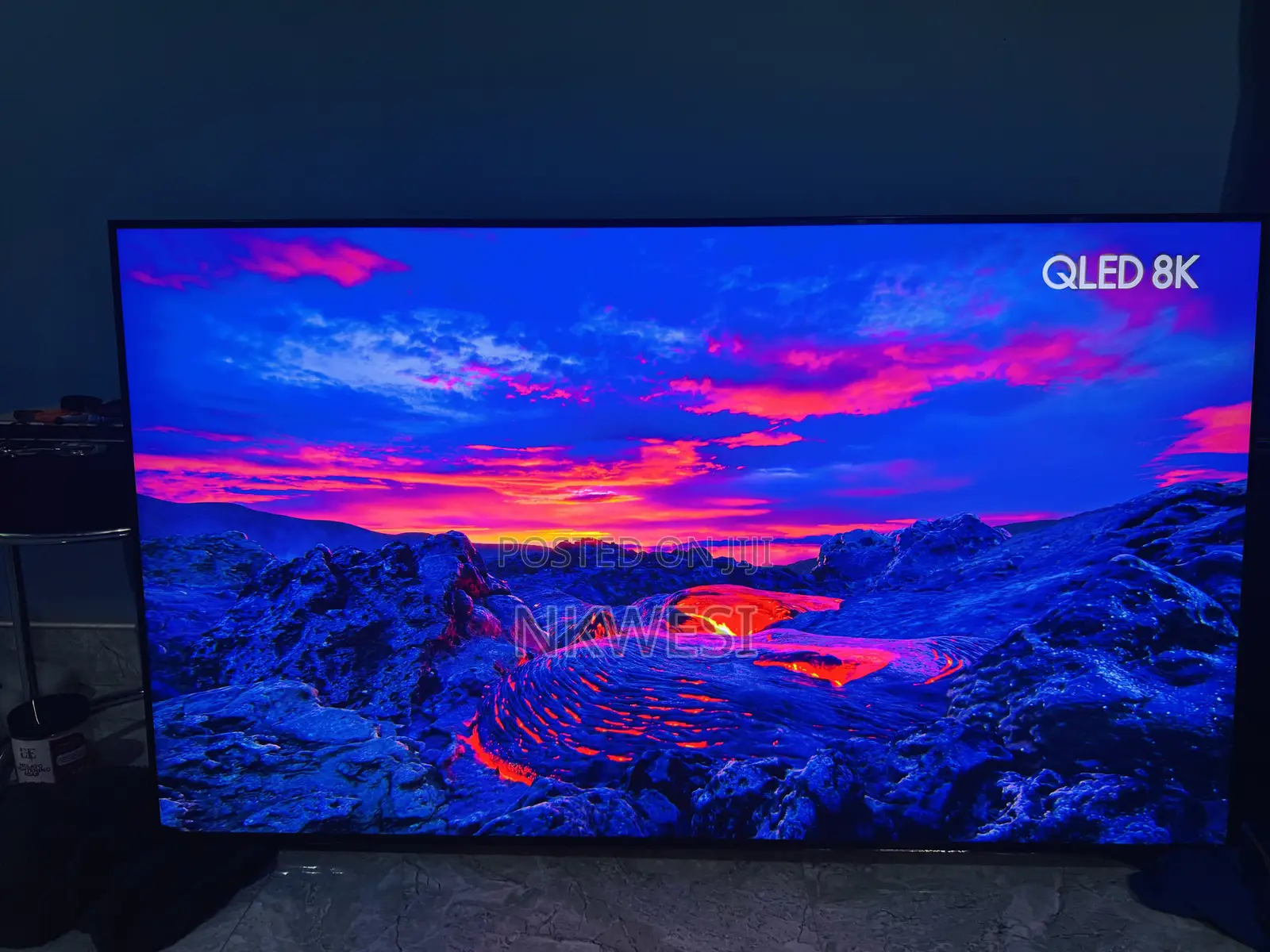 55” Samsung QLED 8K Resolution