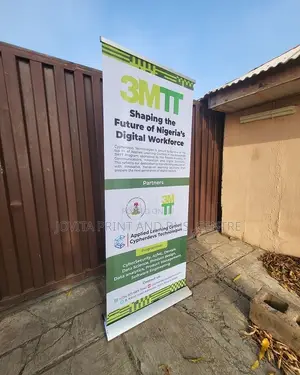 Pull Up Banner