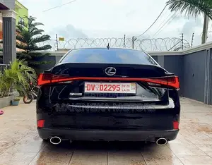 Lexus IS 200t 2016 Black