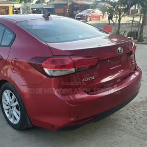 Kia Forte 2017 Red