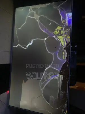 Akai 55" Digital Smart LED TV - Screen Cracked