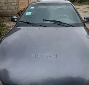 Hyundai Elantra Base Sedan 1998 Gray