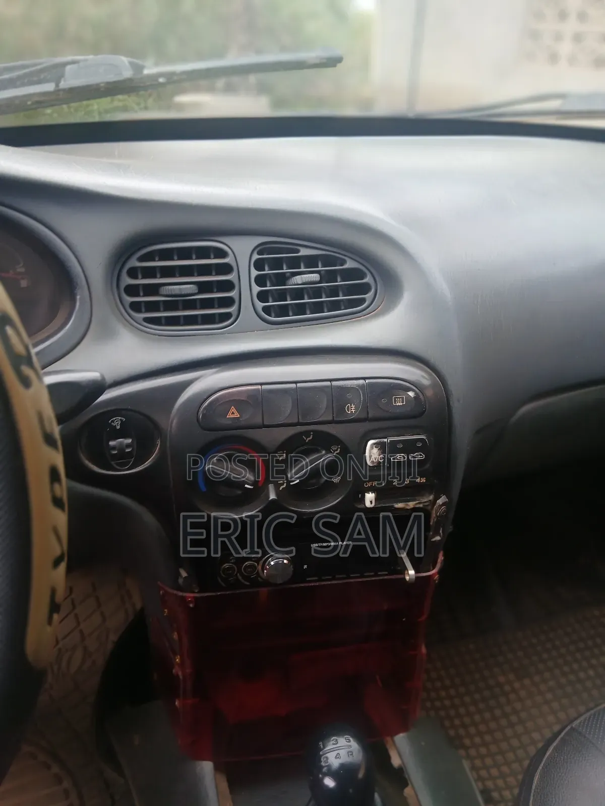 Hyundai Elantra Base Sedan 1998 Gray