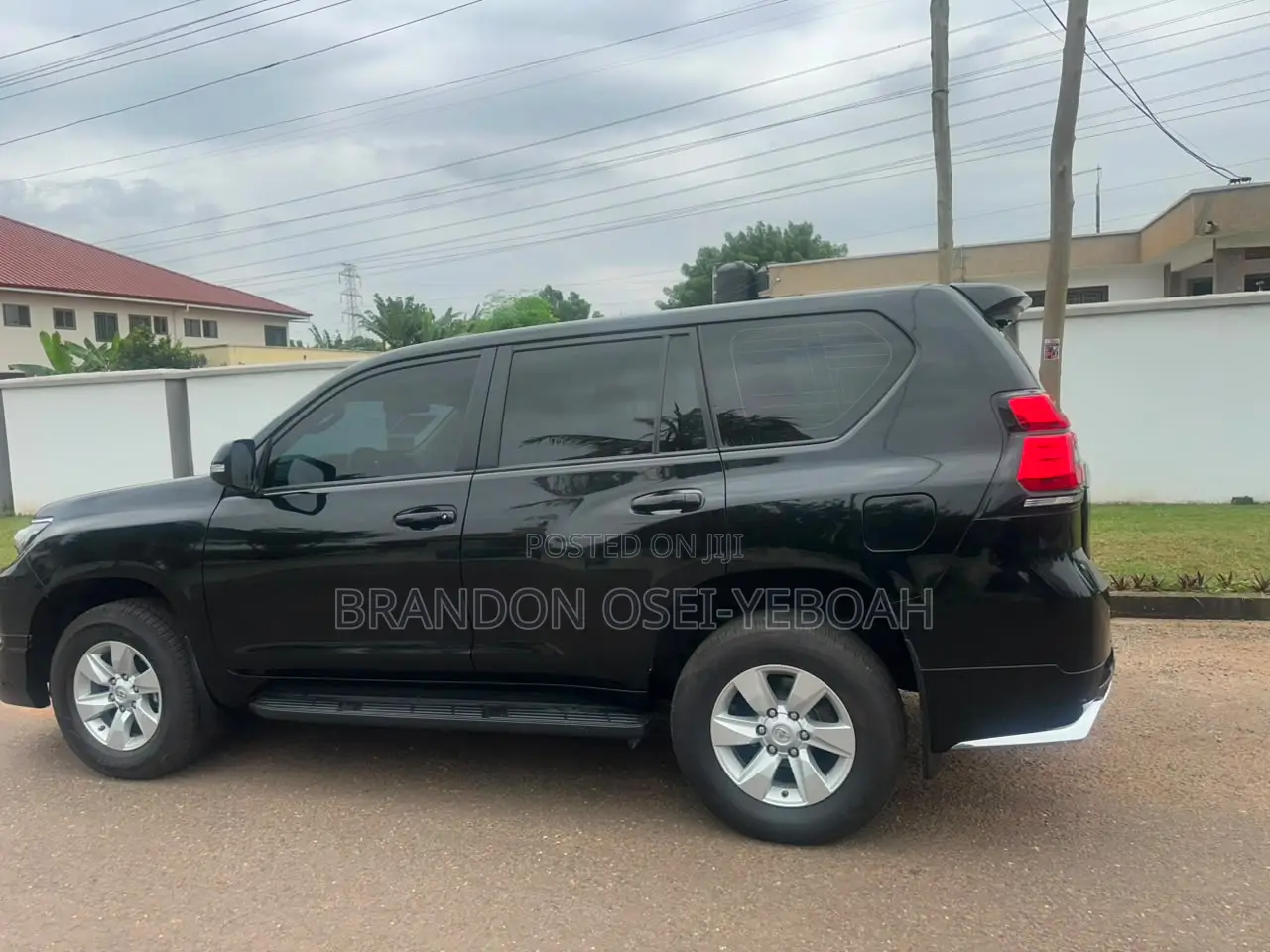 Toyota Land Cruiser Prado 2023 Black