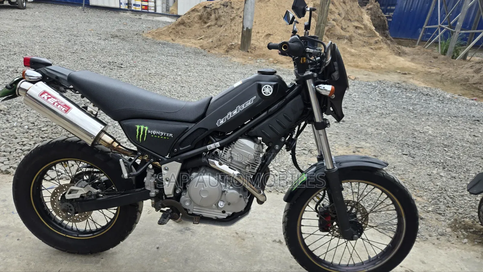 Yamaha 2018 Black