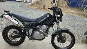 Yamaha 2018 Black