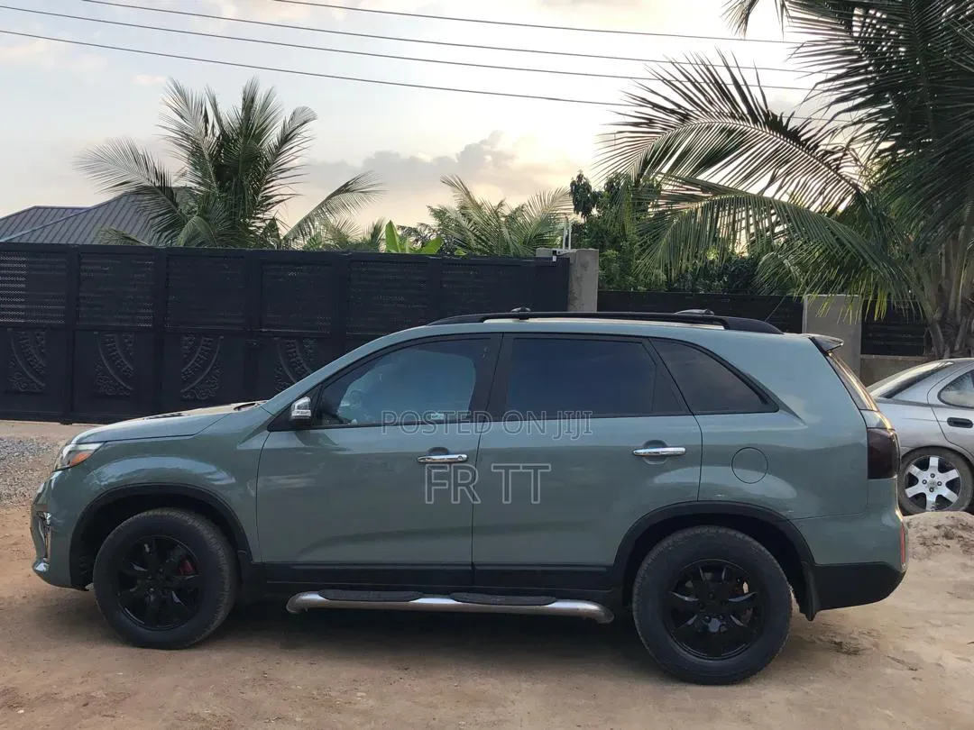 Kia Sorento 2013 Gray