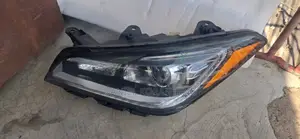 Hyundai Genesis 2017 Headlight Left