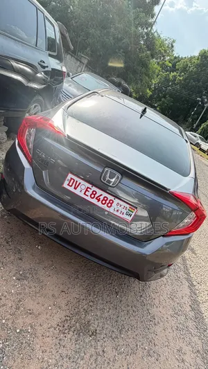 Honda Civic 2019 Gray
