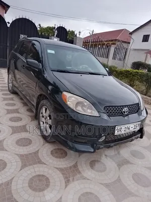 Toyota Matrix Hatchback FWD (1.8L 4cyl 5M) 2010 Black