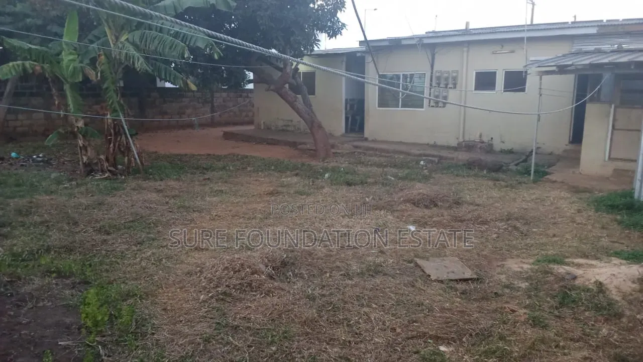 4bdrm House in Dansoman for sale
