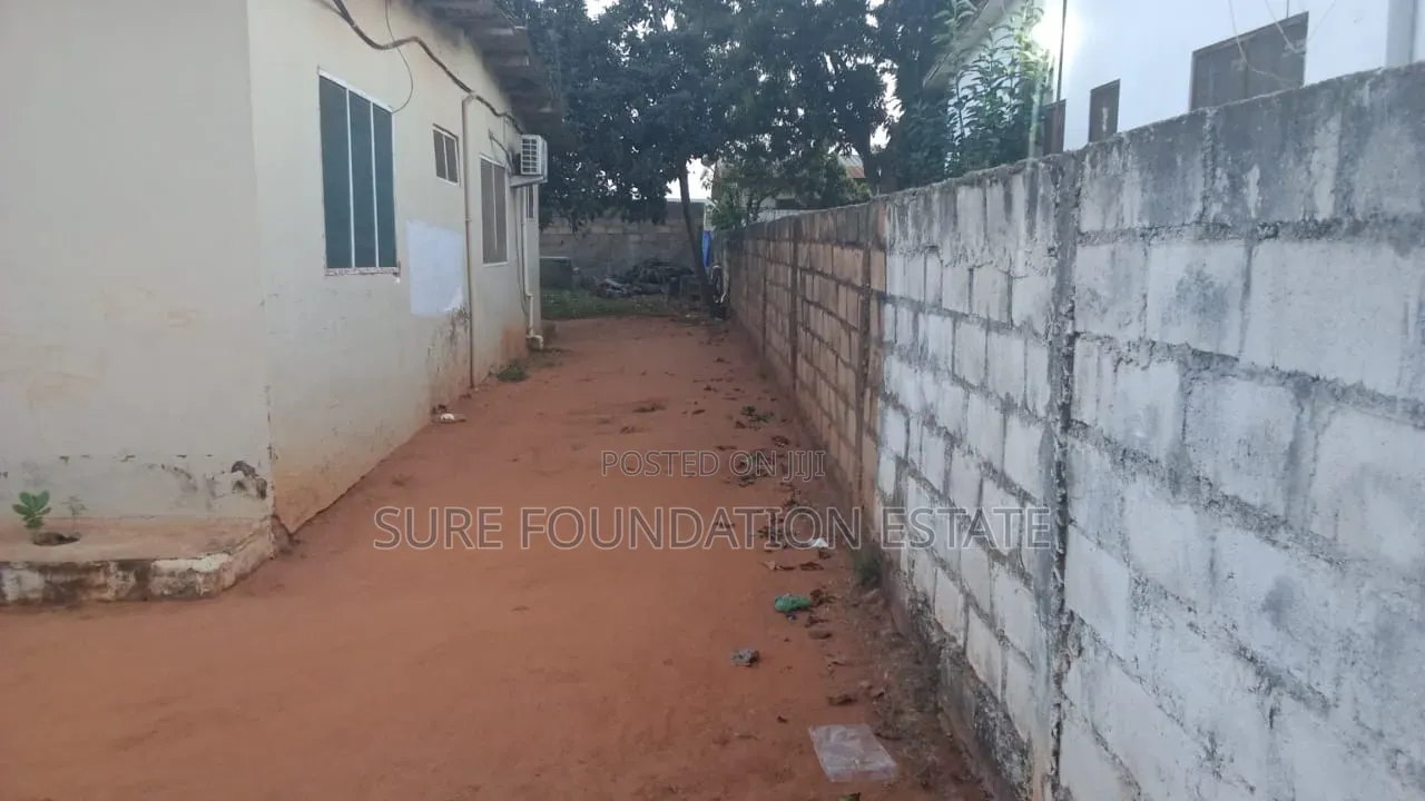 4bdrm House in Dansoman for sale