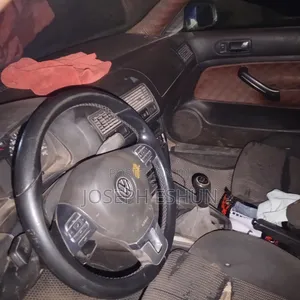 Volkswagen Golf 2010 Silver
