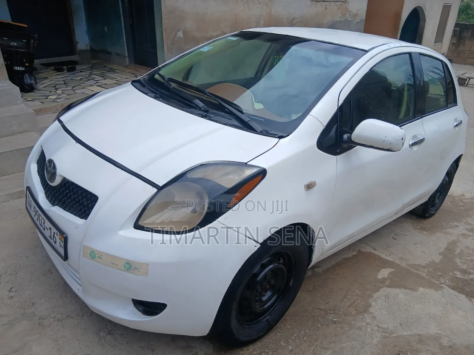Toyota Yaris 2009 White