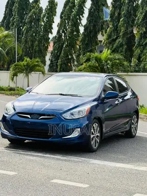 Hyundai Accent SE 2018 Blue