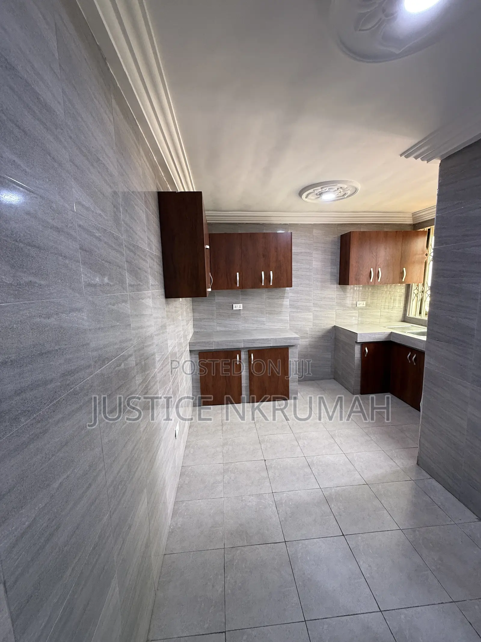 3bdrm Apartment in Mr Justice Estate, Bortiano for rent