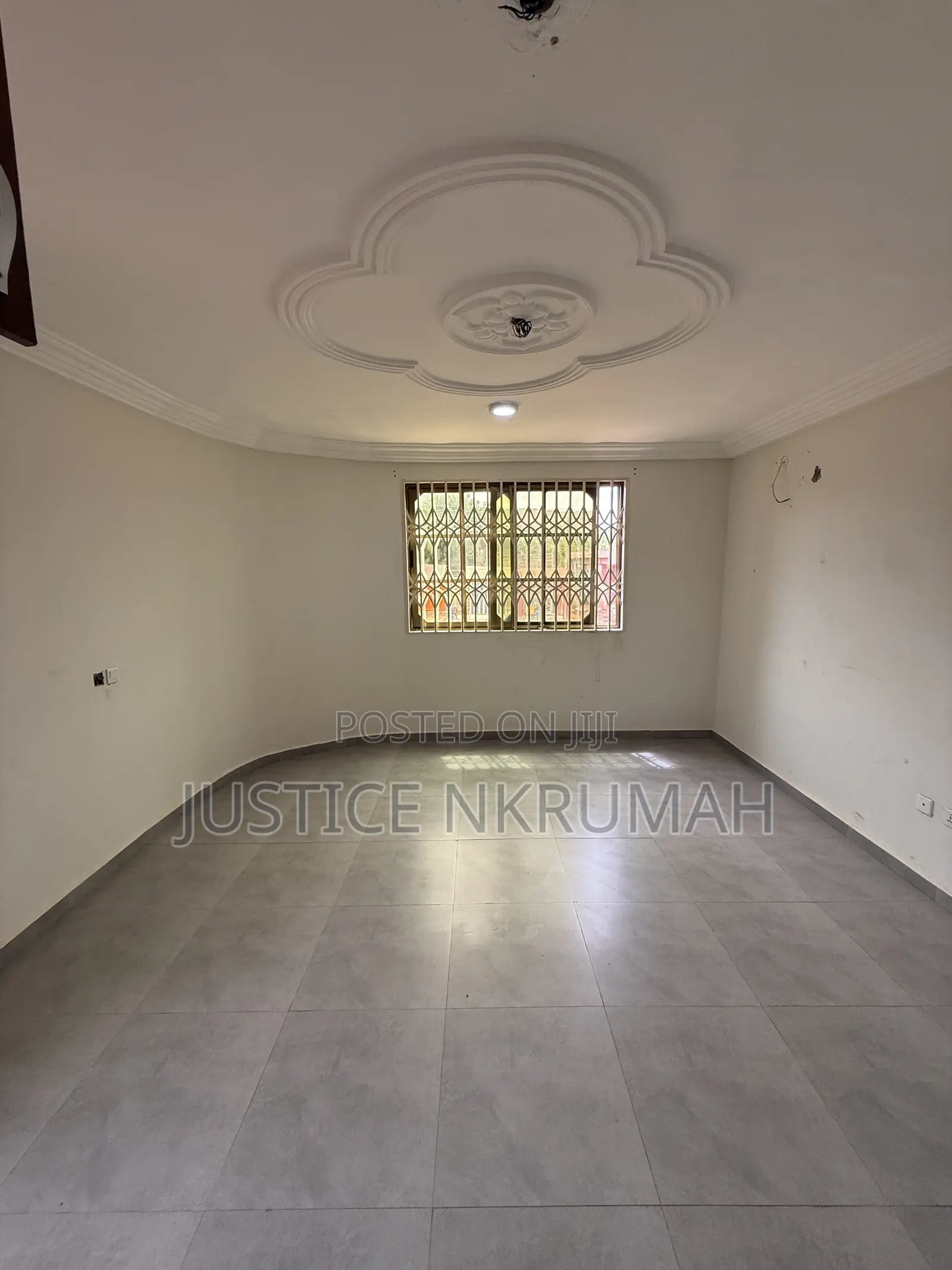 3bdrm Apartment in Mr Justice Estate, Bortiano for rent