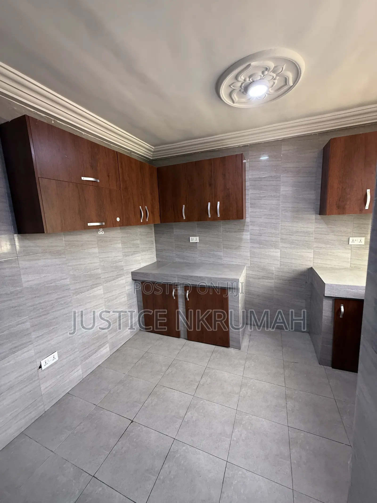 3bdrm Apartment in Mr Justice Estate, Bortiano for rent