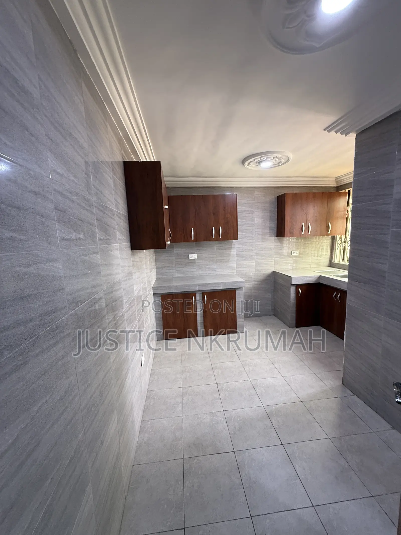 3bdrm Apartment in Mr Justice Estate, Bortiano for rent