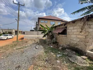 40ft by 90ft Plot for Sale