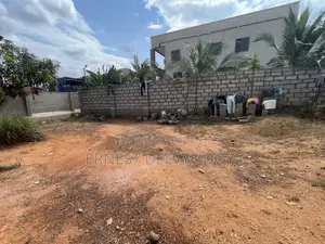 40ft by 90ft Plot for Sale