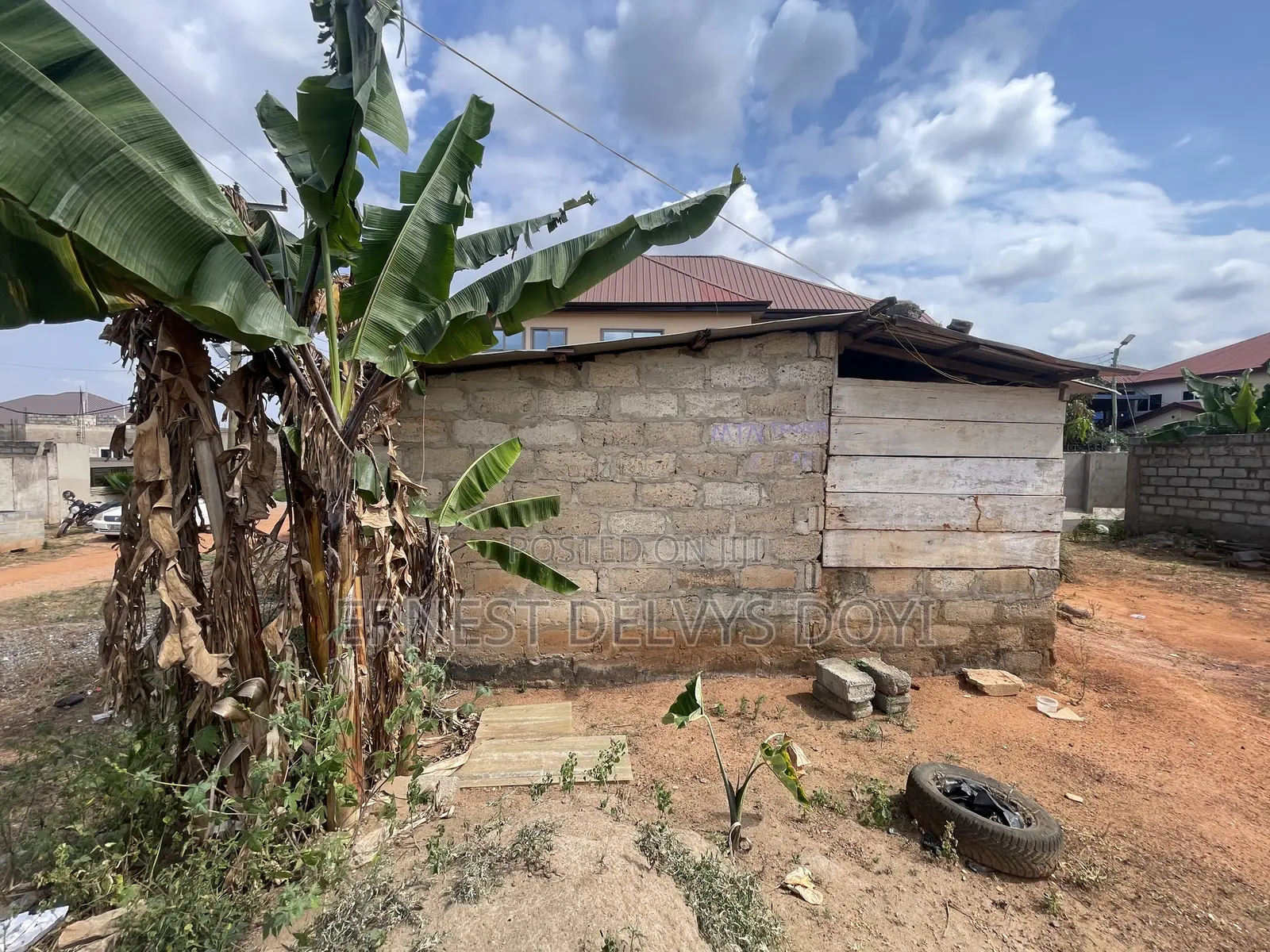 40ft by 90ft Plot for Sale
