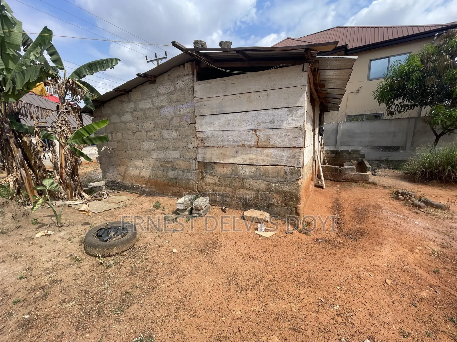 40ft by 90ft Plot for Sale