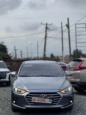 Hyundai Avante 2017 Gray
