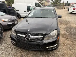 Mercedes-Benz C250 2014 Black