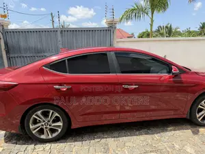 Hyundai Elantra Limited Sedan FWD (2.0L 4cyl 6A) 2017 Red