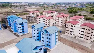 2bdrm Block of Flats in Community 25 for sale
