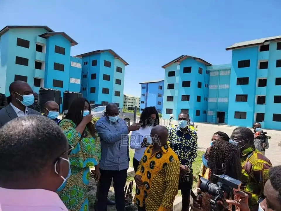 2bdrm Block of Flats in Community 25 for sale
