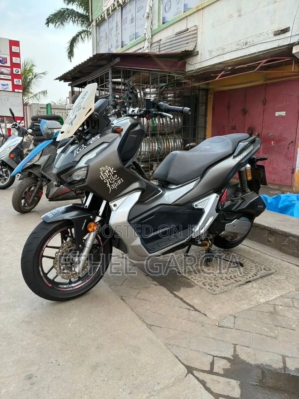 Honda 2020 Gray