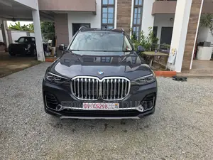 BMW X7 xDrive40i 2022 Gray