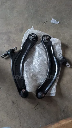 Nissan Rogue 2014,2015,2016,2017,2018,2019 Lower Arm