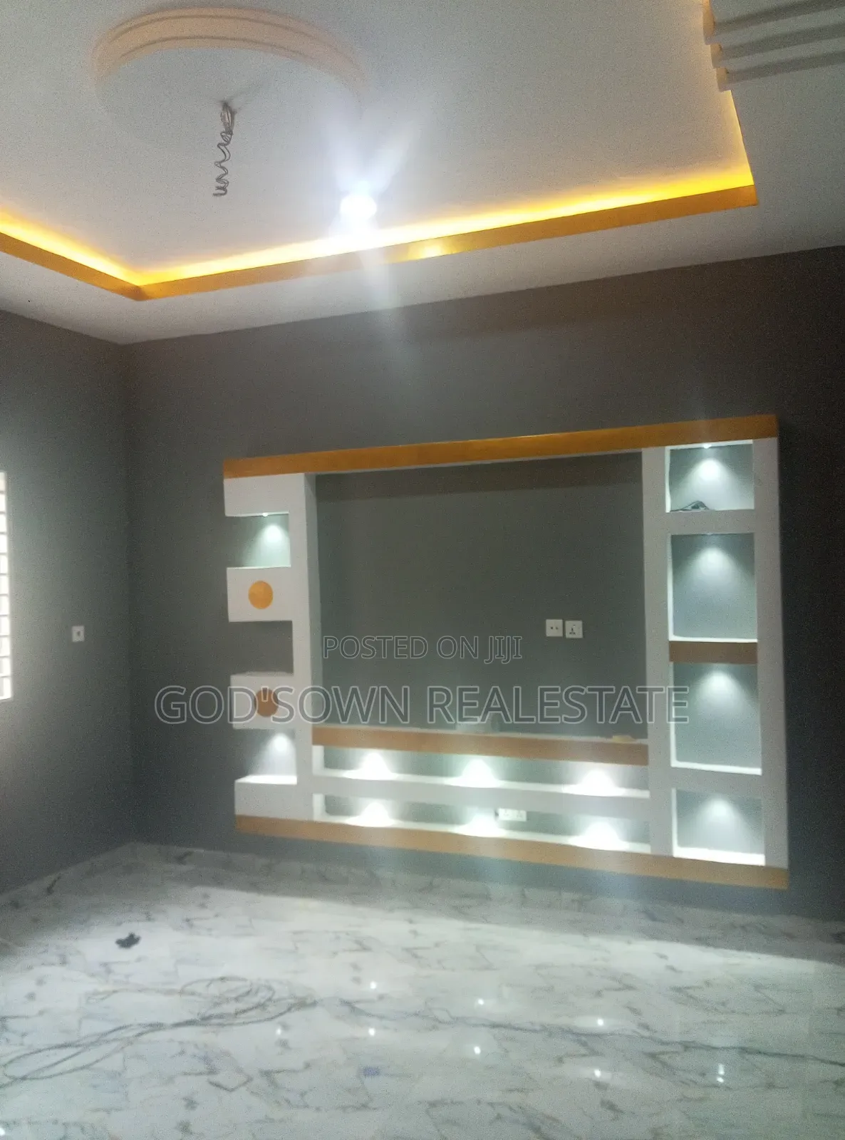 1bdrm Apartment in Nyanyano Road, Kasoa for rent