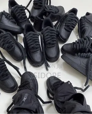 Nike Air Force 1