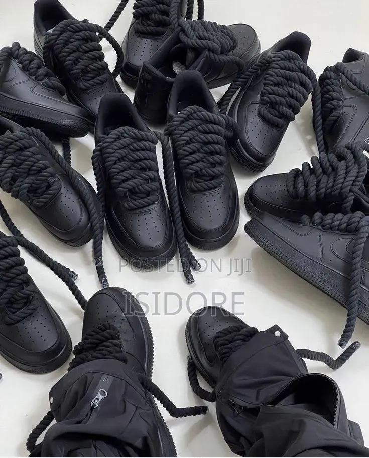 Nike Air Force 1