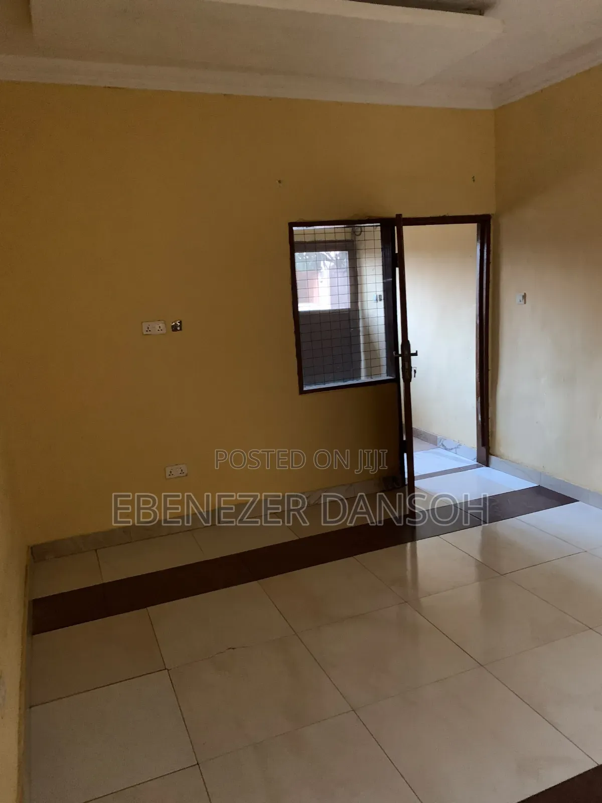 1bdrm Apartment in Telephone Pole, Tseaddo for rent